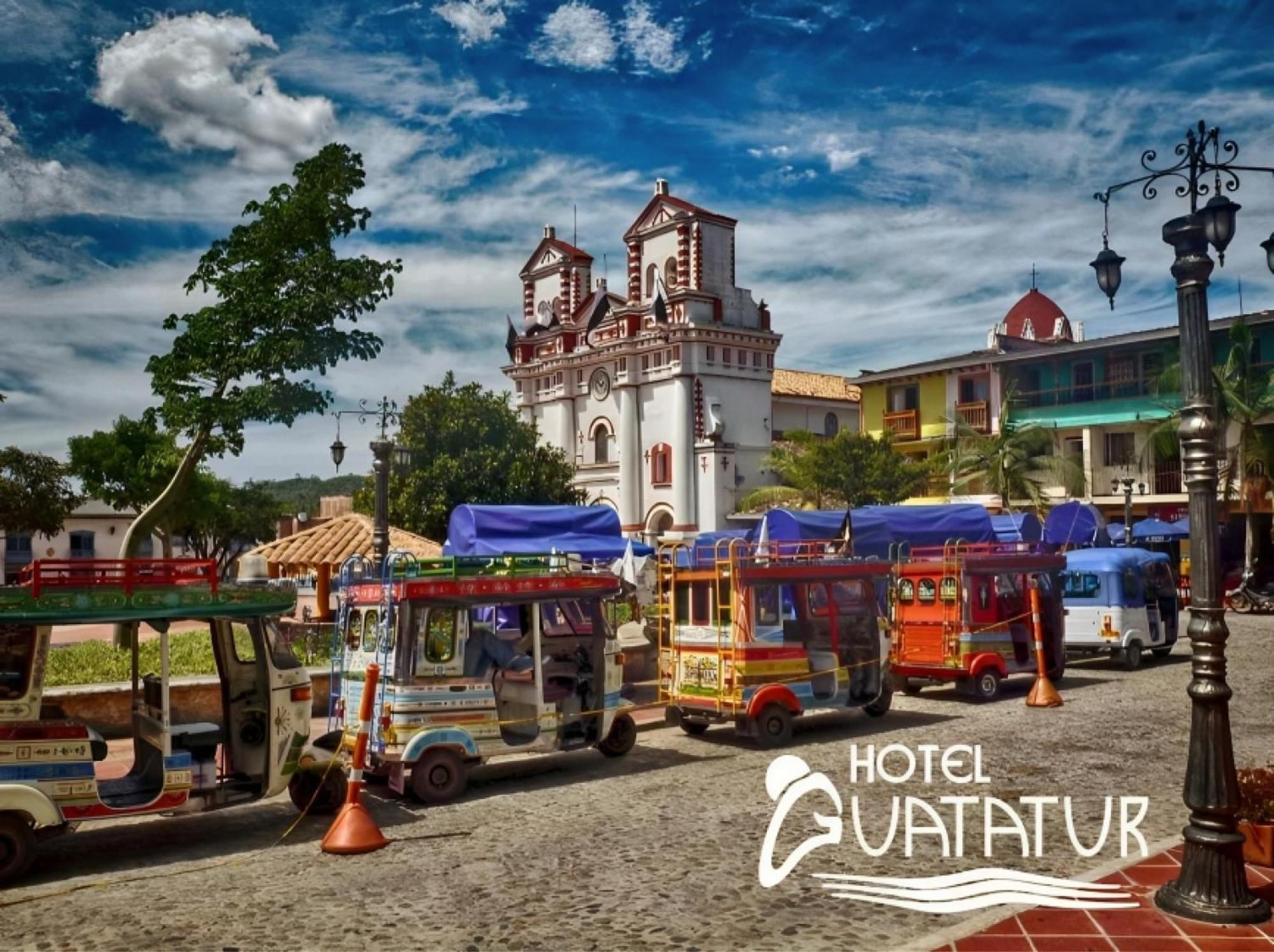 Hotel Guatatur Guatapé Eksteriør billede