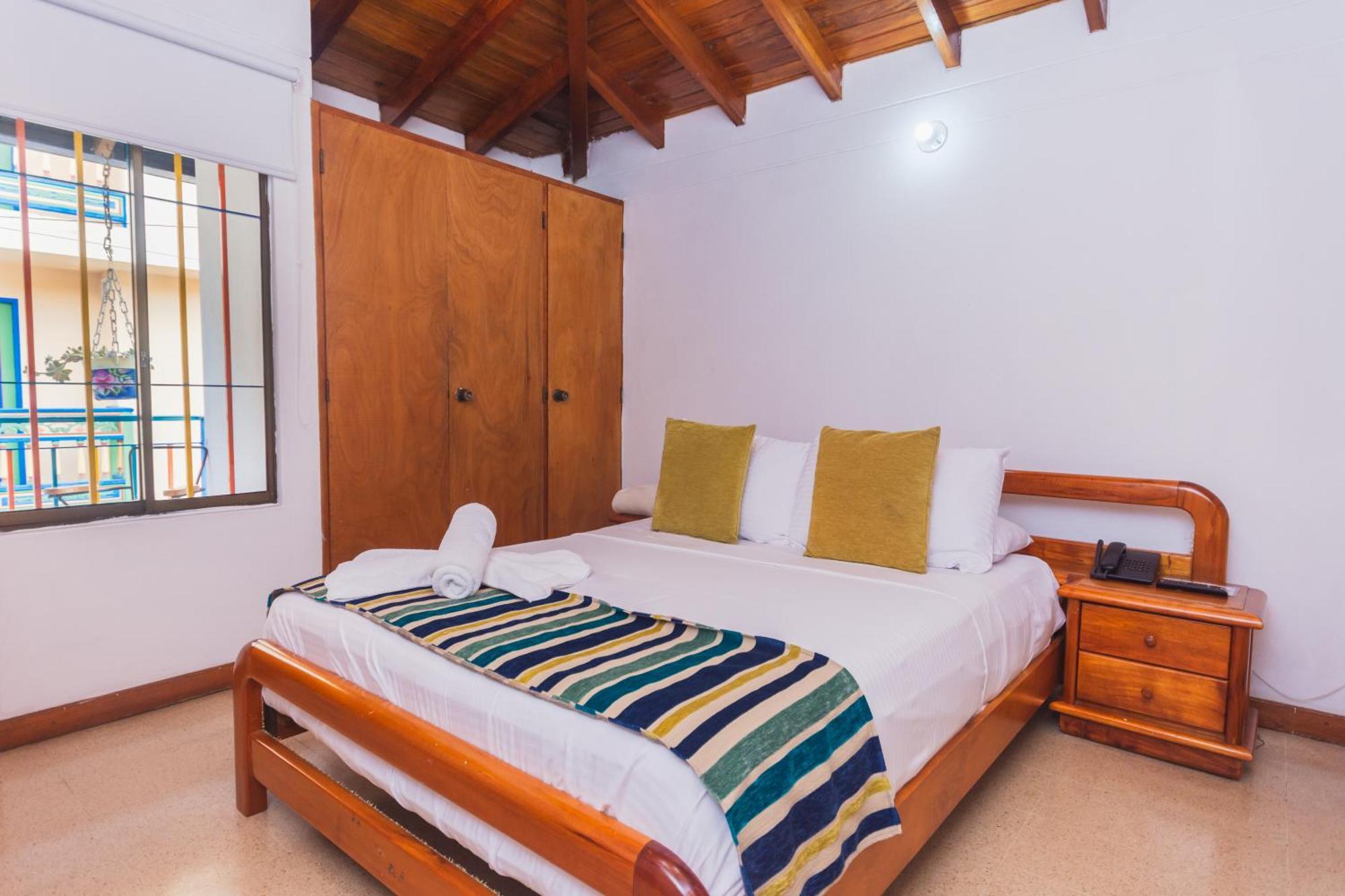 Hotel Guatatur Guatapé Eksteriør billede