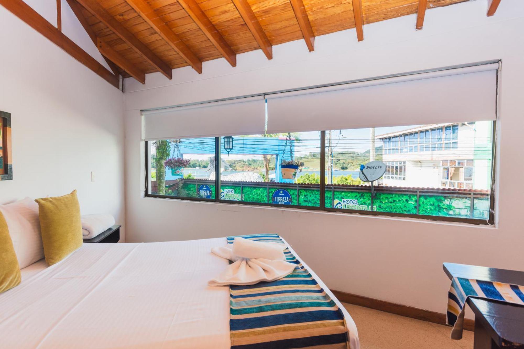Hotel Guatatur Guatapé Eksteriør billede