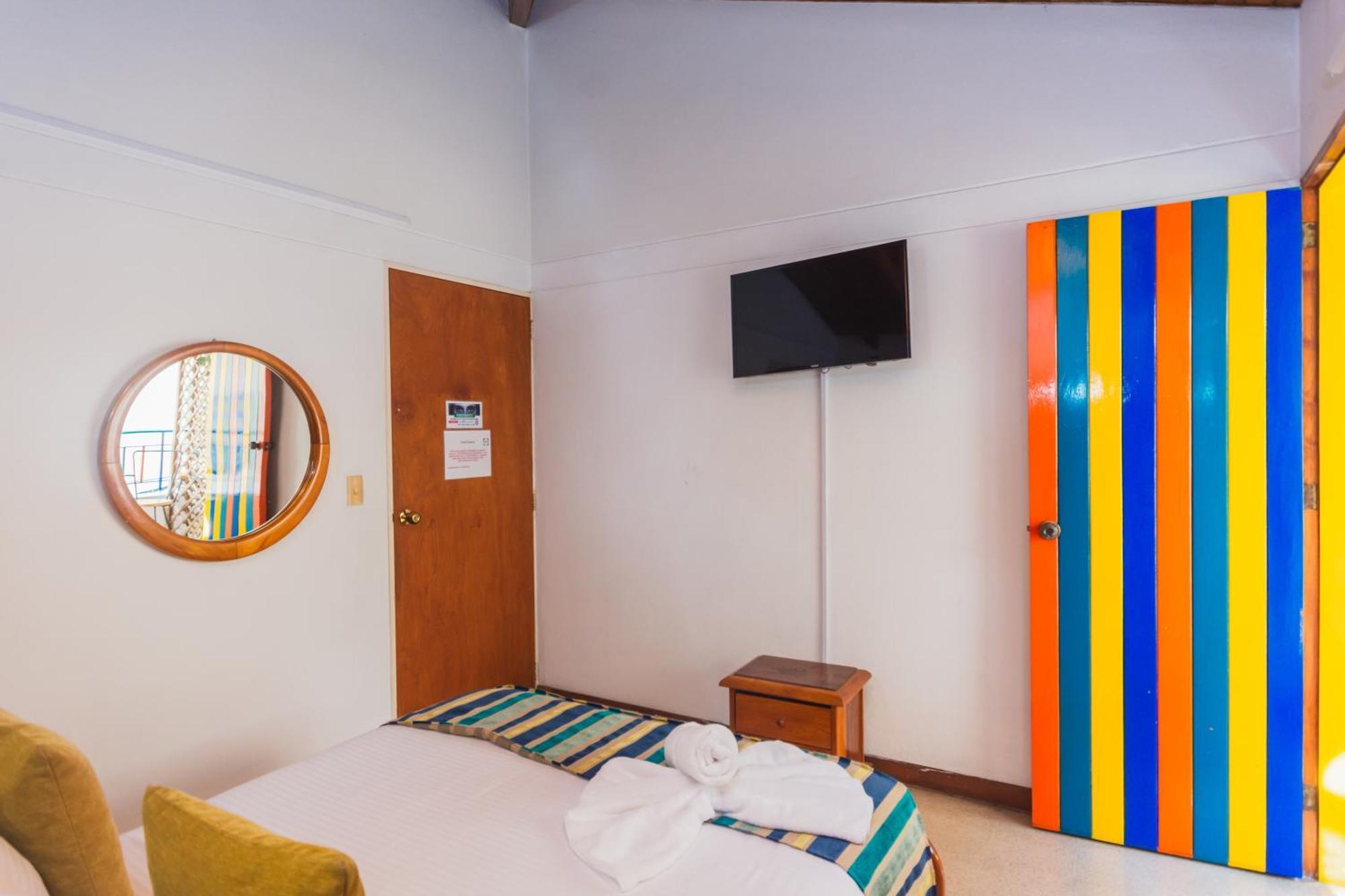 Hotel Guatatur Guatapé Eksteriør billede