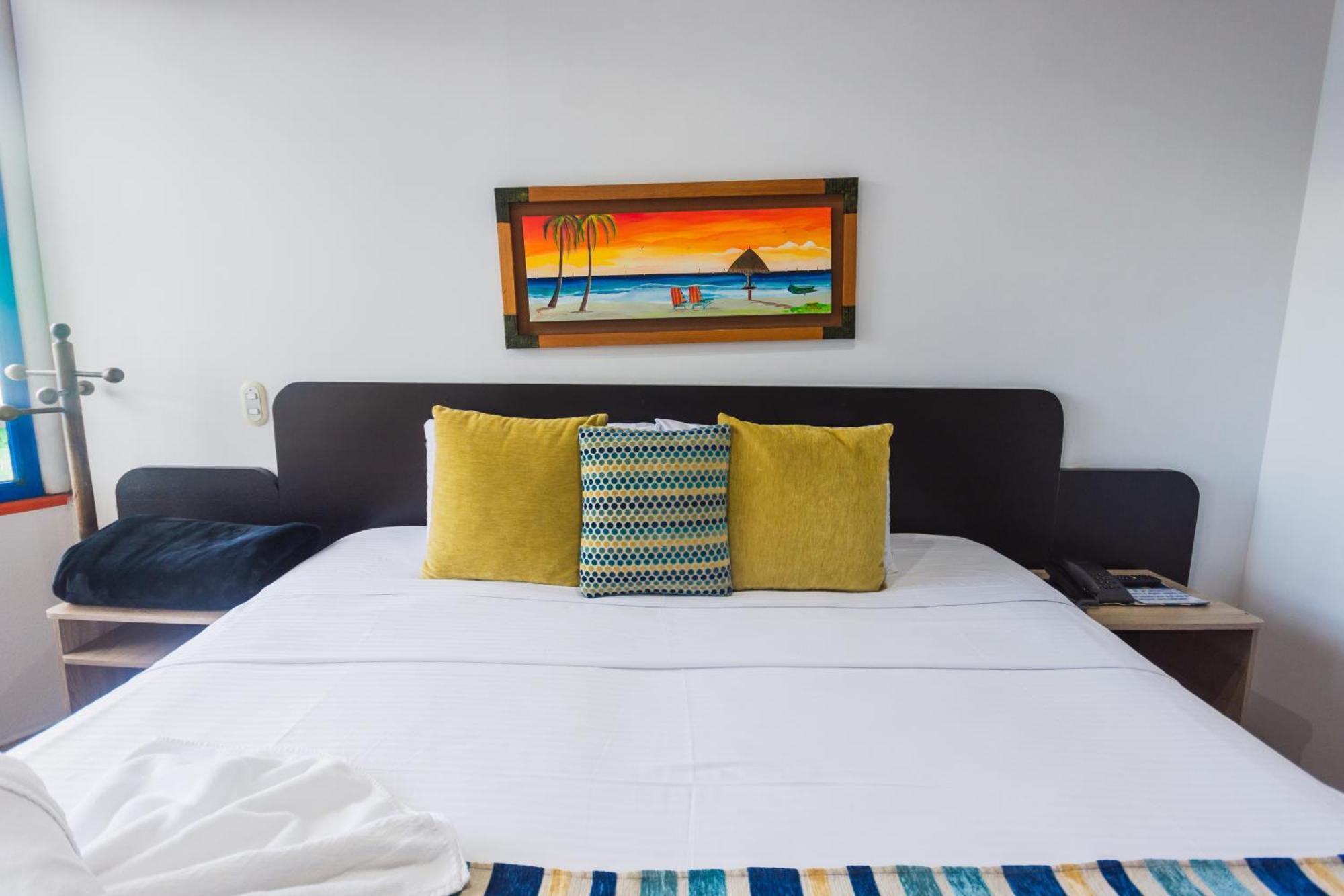 Hotel Guatatur Guatapé Eksteriør billede