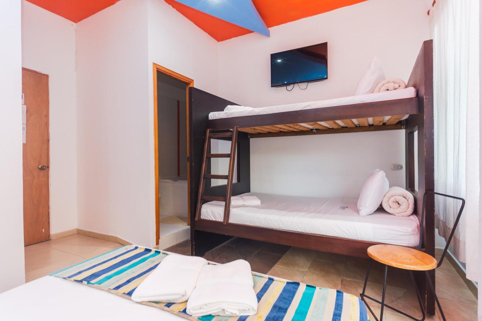 Hotel Guatatur Guatapé Eksteriør billede