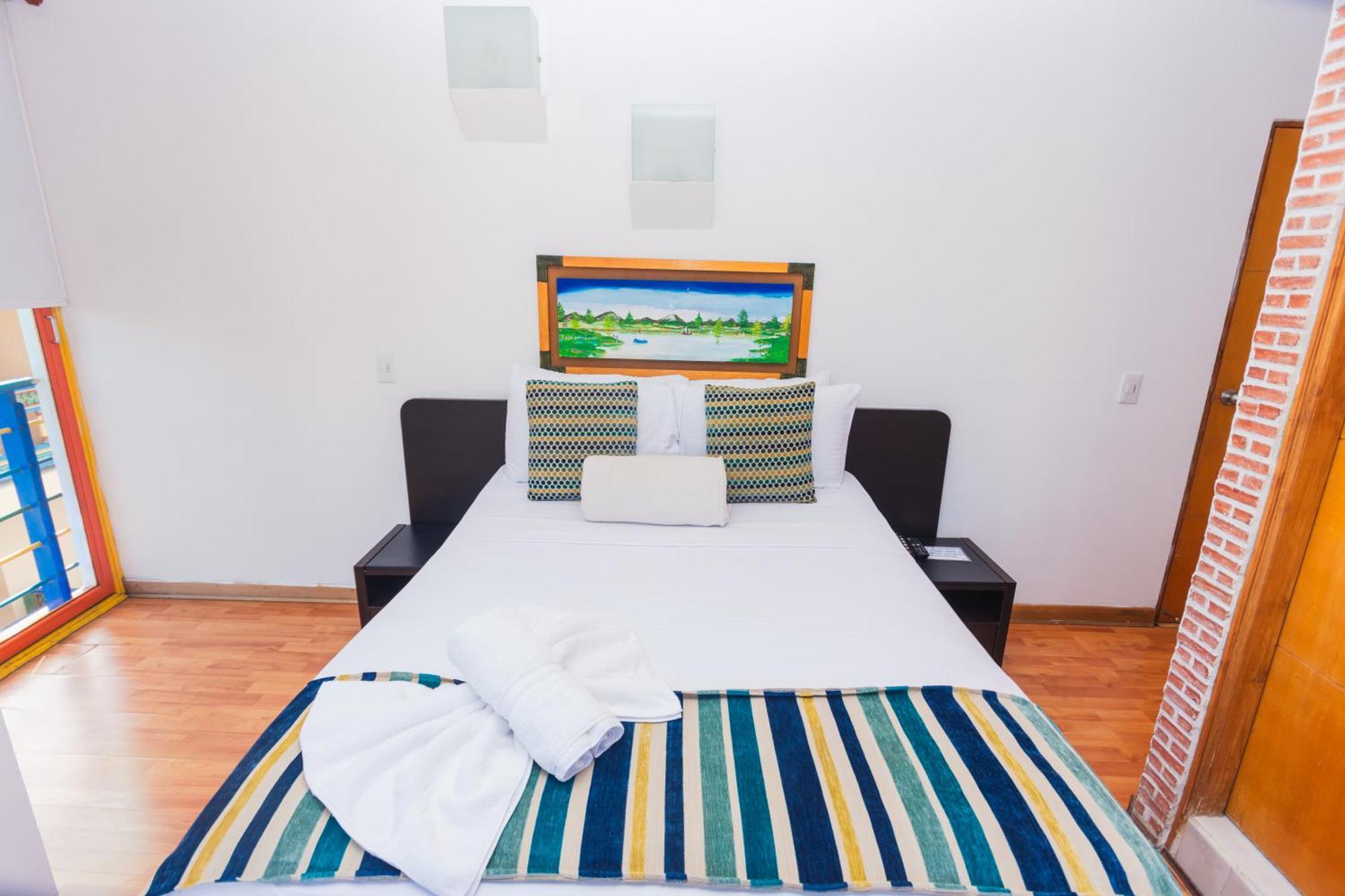 Hotel Guatatur Guatapé Eksteriør billede