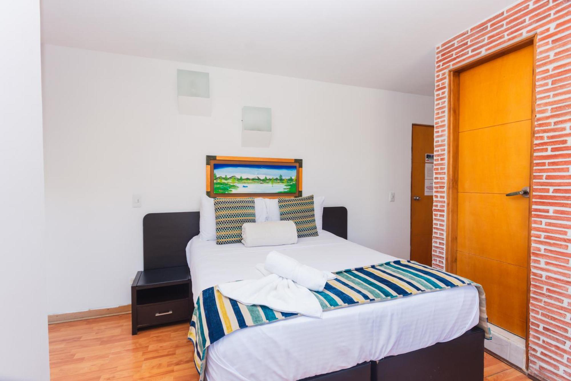 Hotel Guatatur Guatapé Eksteriør billede