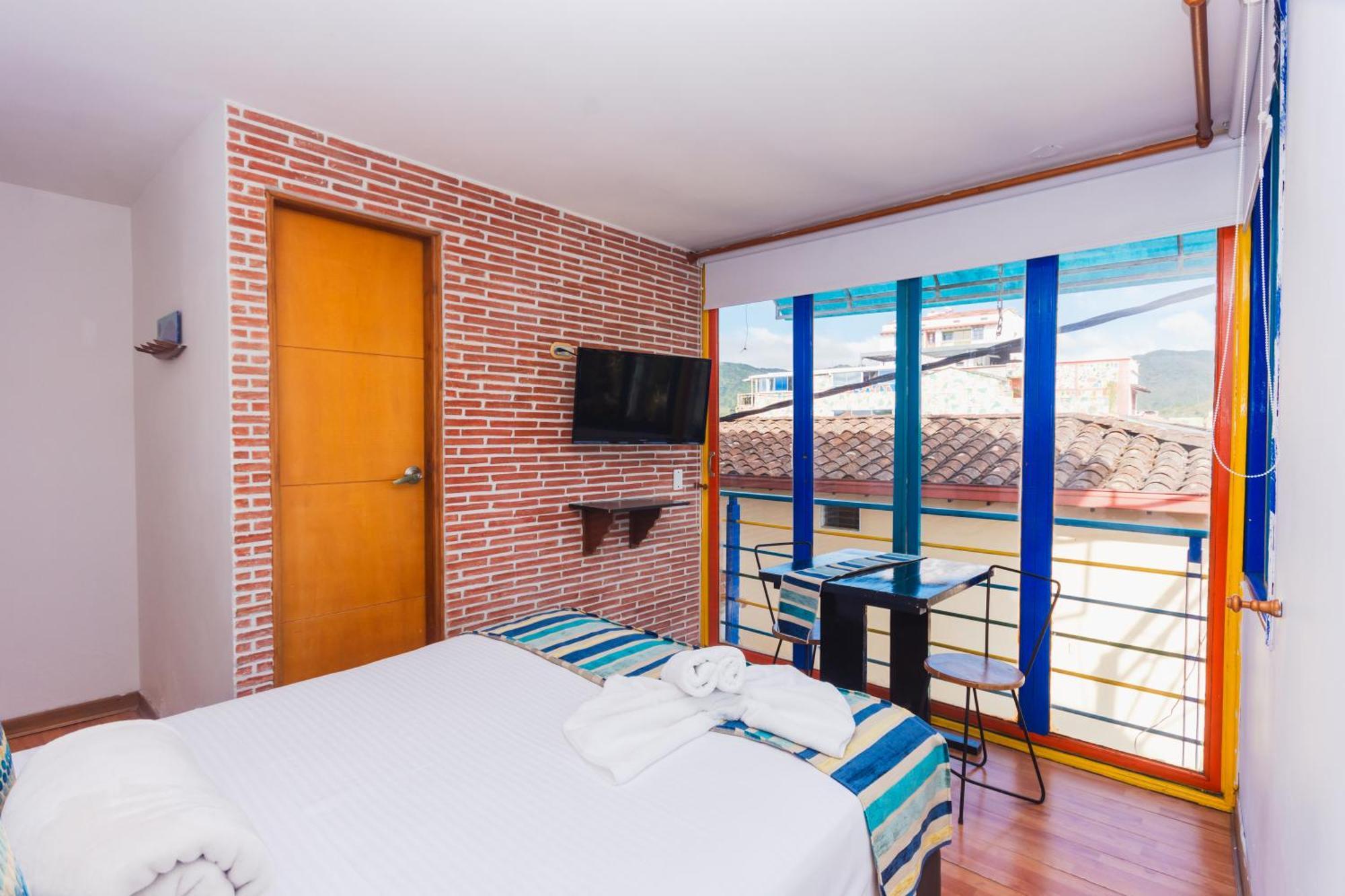 Hotel Guatatur Guatapé Eksteriør billede