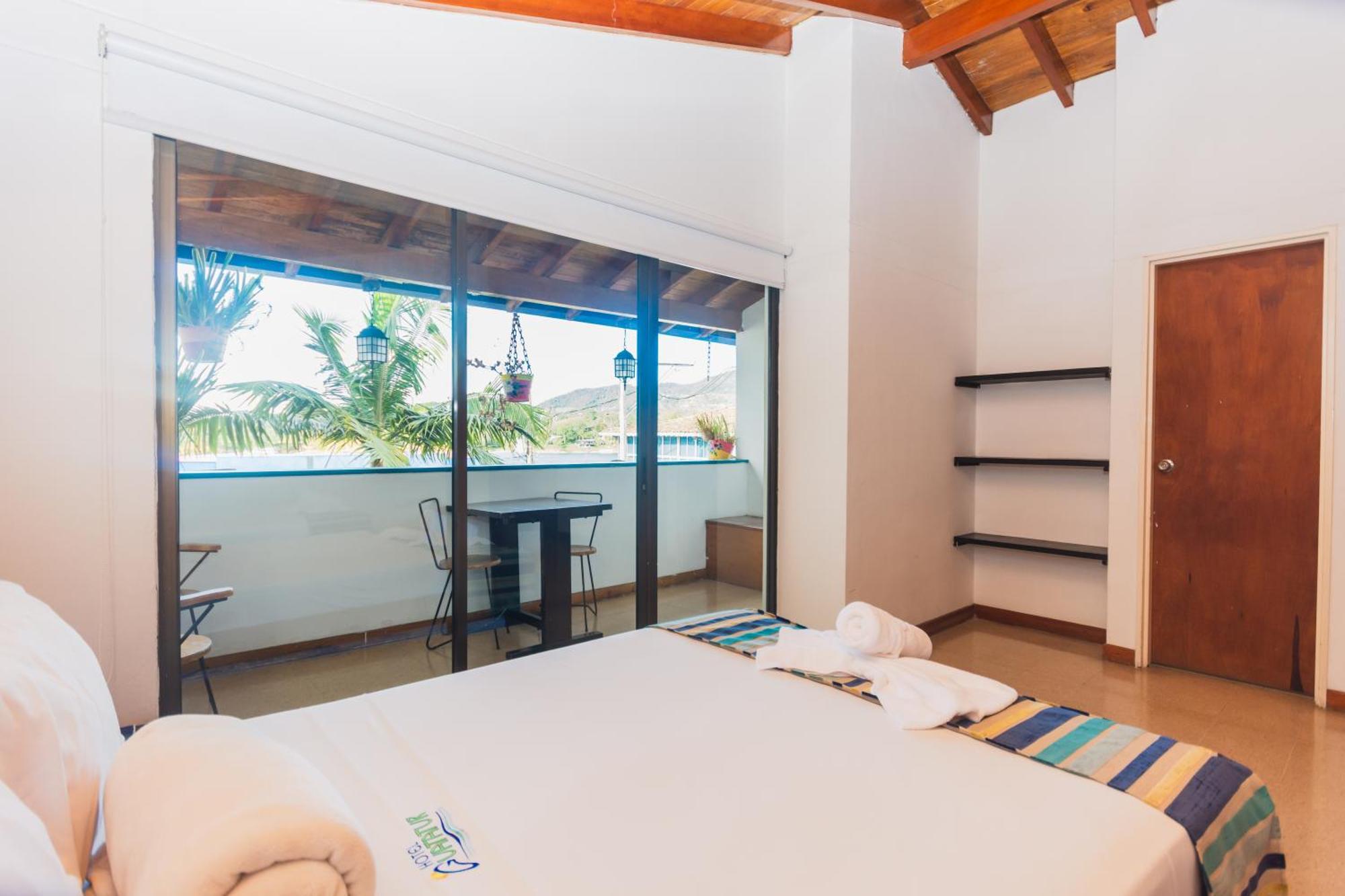 Hotel Guatatur Guatapé Eksteriør billede