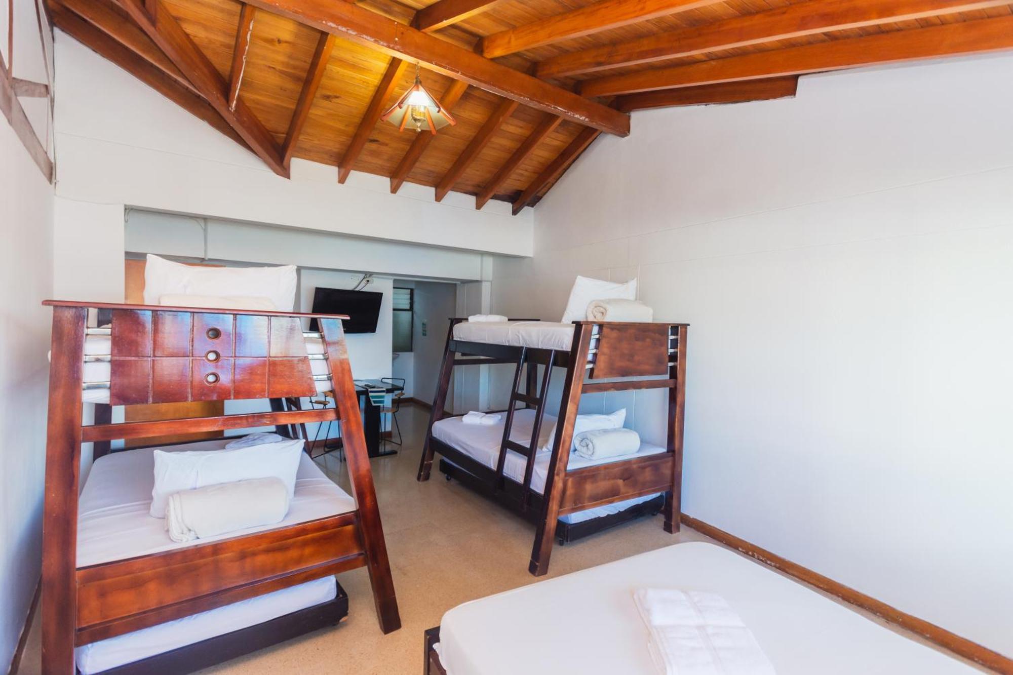 Hotel Guatatur Guatapé Eksteriør billede