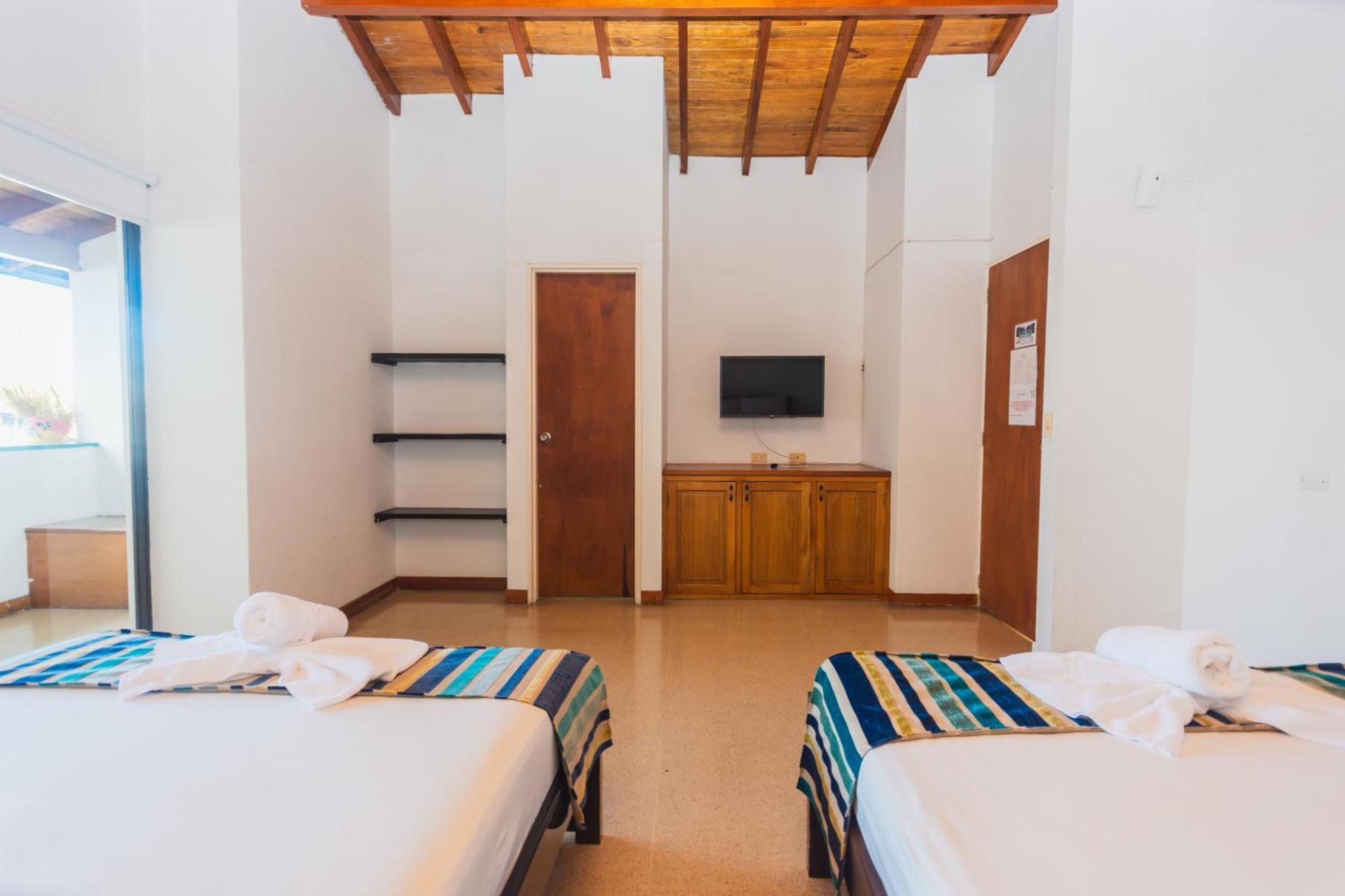 Hotel Guatatur Guatapé Eksteriør billede