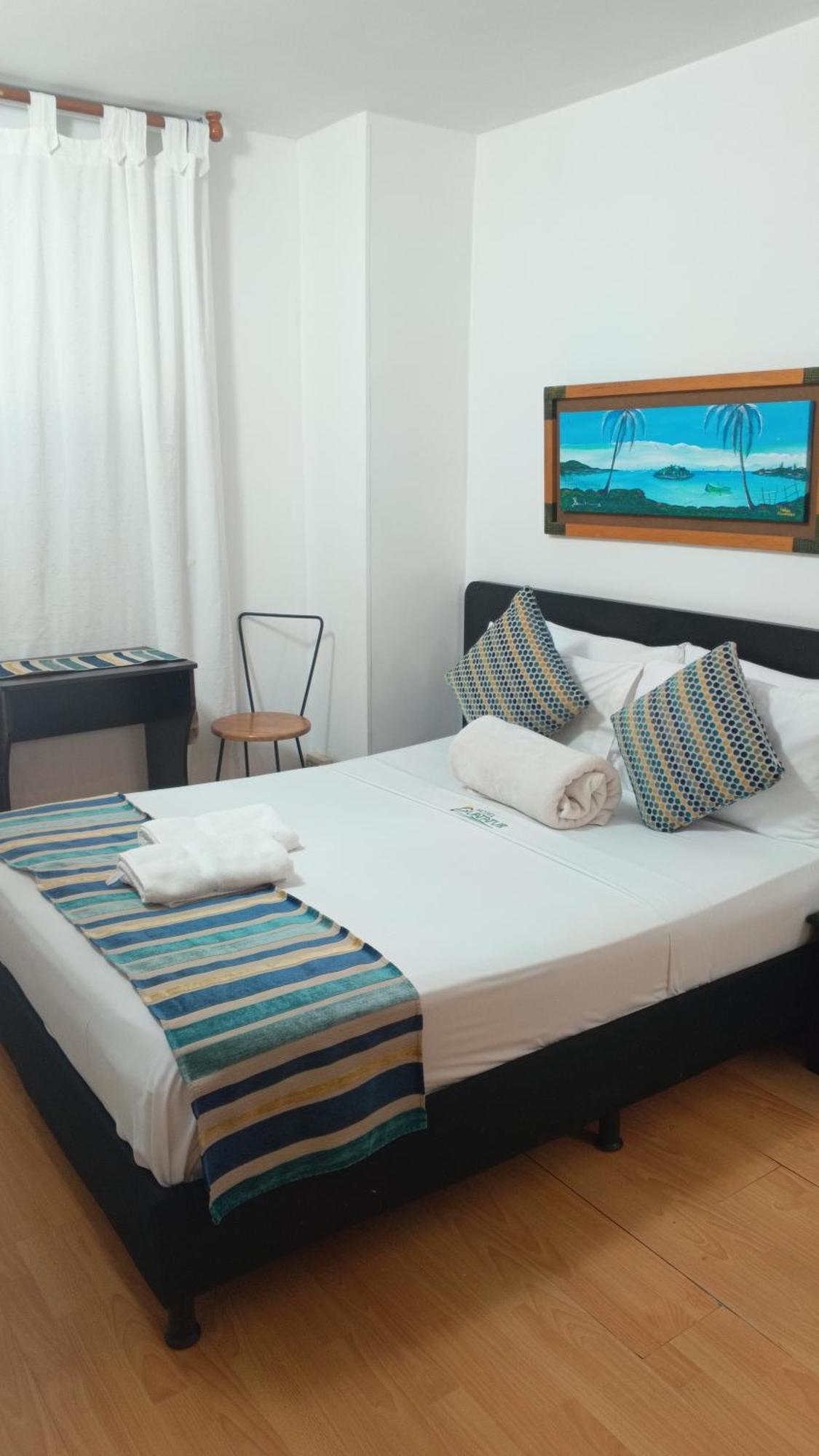 Hotel Guatatur Guatapé Eksteriør billede